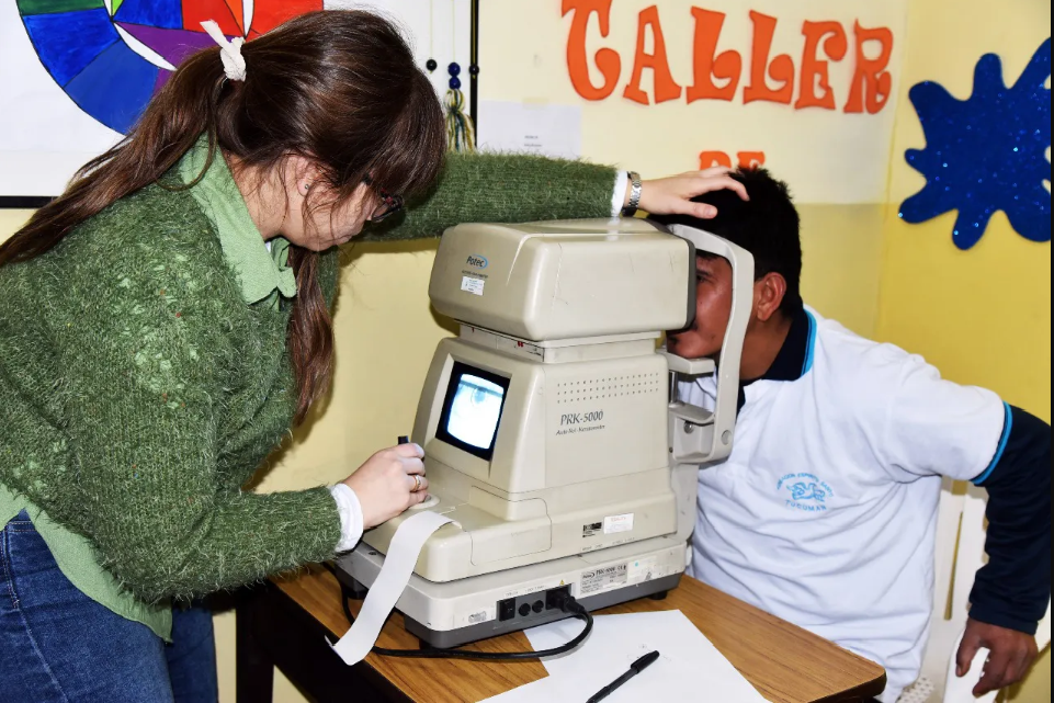 La Municipalidad acercó servicios de salud a personas con discapacidad de la Fundación Espíritu Santo