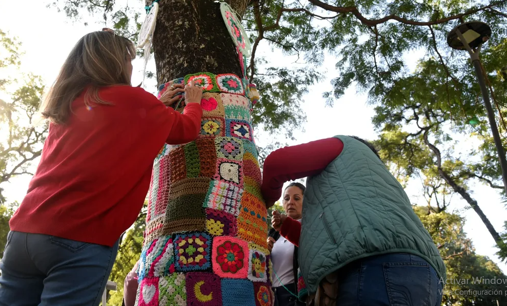 Tejedoras buscan generar un movimiento solidario con el apoyo del Municipio