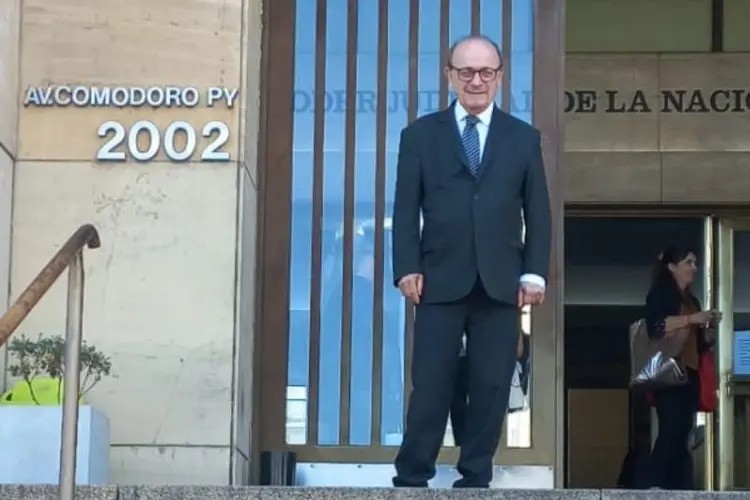 Moreau denunciará violación de la Ley de Inteligencia por la requisa a militantes