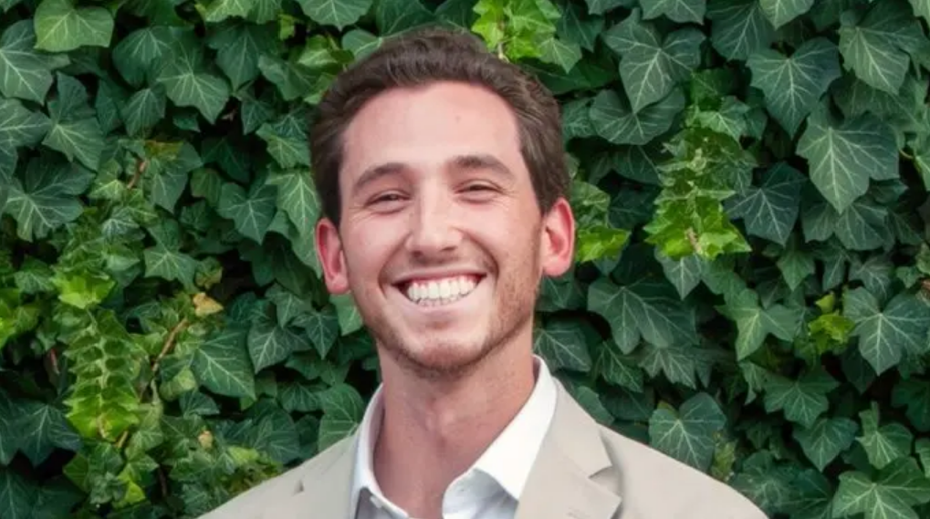 Estados Unidos: un hombre murió al recibir un rayo durante su luna de miel 