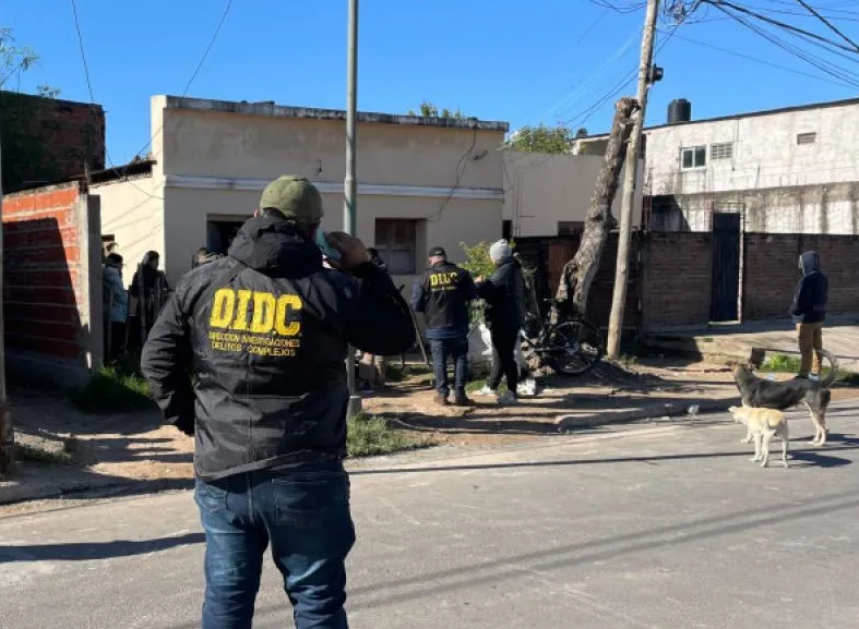 Allanamientos en Corrientes por el tráfico de material de abuso sexual infantil
