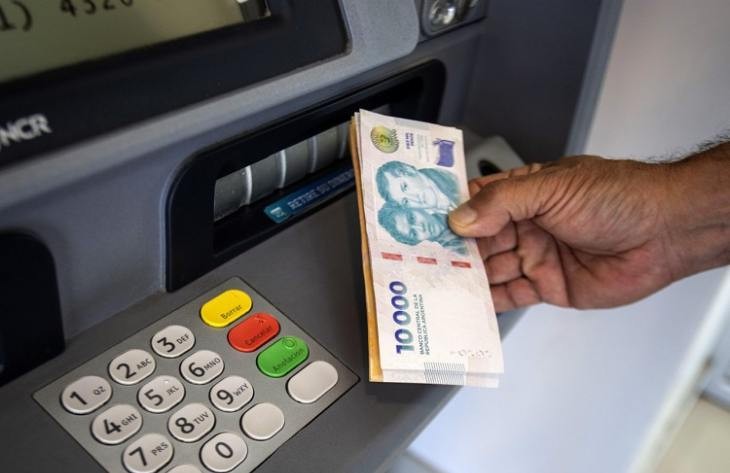 Comienza el pago salarial de junio a trabajadores estatales: el cronograma