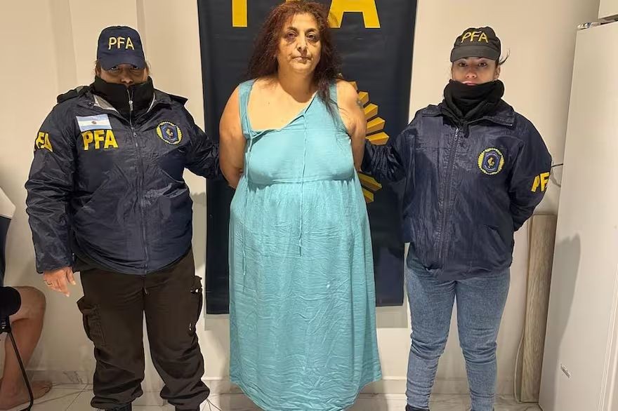 Detuvieron a la mujer acusada de golpear a una jubilada para robarle