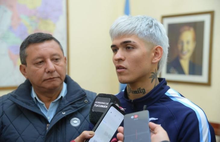 Apoyo provincial para el boxeador tucumano Rodrigo “C4” Ruiz que luchará en Rusia