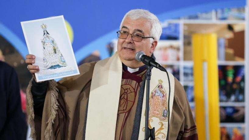 El arzobispo Carlos Sánchez visitó la municipalidad en el marco del Día del Sagrado Corazón de Jesús