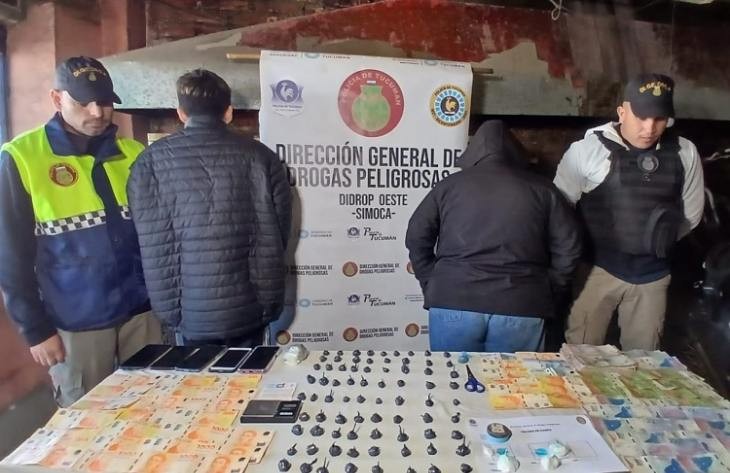 Desbaratan varios kioscos de venta de estupefacientes en Simoca