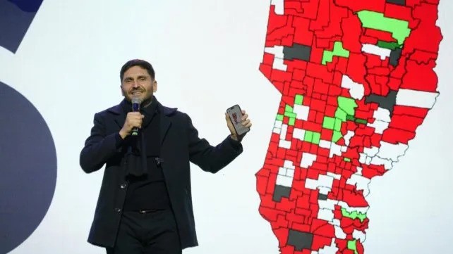 Pullaro: "Pintamos de un solo color la bota santafesina"