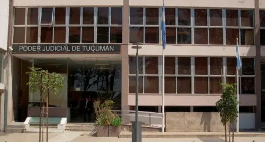 Concepción: Fingió comprar una bebida y robó una notebook de un drugstore