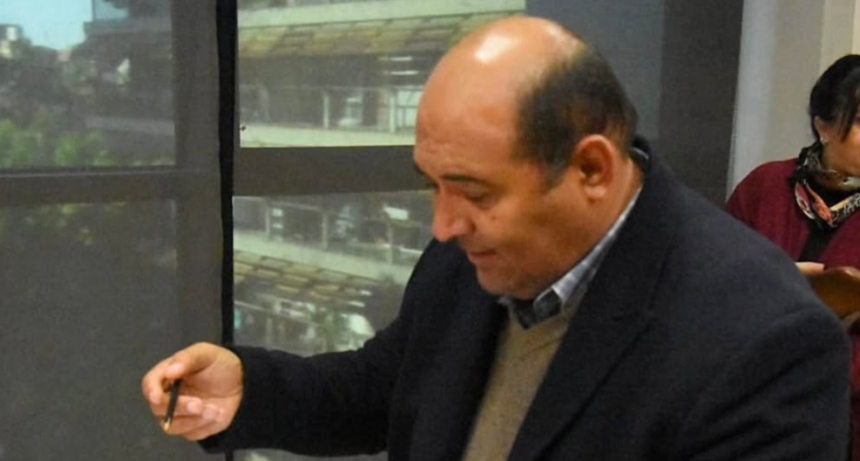 Roberto Moreno fue designado presidente de la Comisión de Asuntos Municipales y Comunales