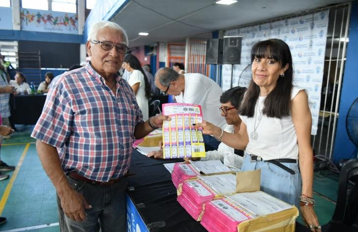 Comienza la entrega del boleto gratuito para jubilados. el cronograma