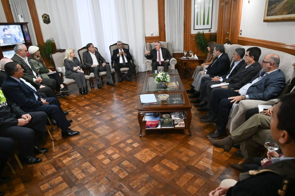 Jaldo ratific&oacute; prioridades de gesti&oacute;n en una reuni&oacute;n con el gabinete ampliado