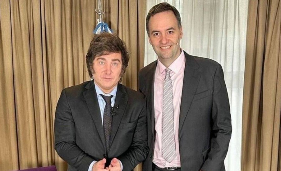 Milei respald&oacute; a Adorni: "Qued&oacute; claro que no rob&oacute;"
