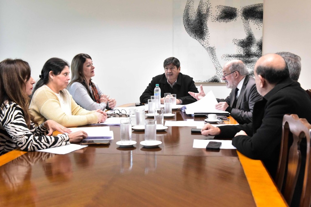Educaci&oacute;n emiti&oacute; dictamen a proyectos sobre establecimientos escolares y estatuto docente