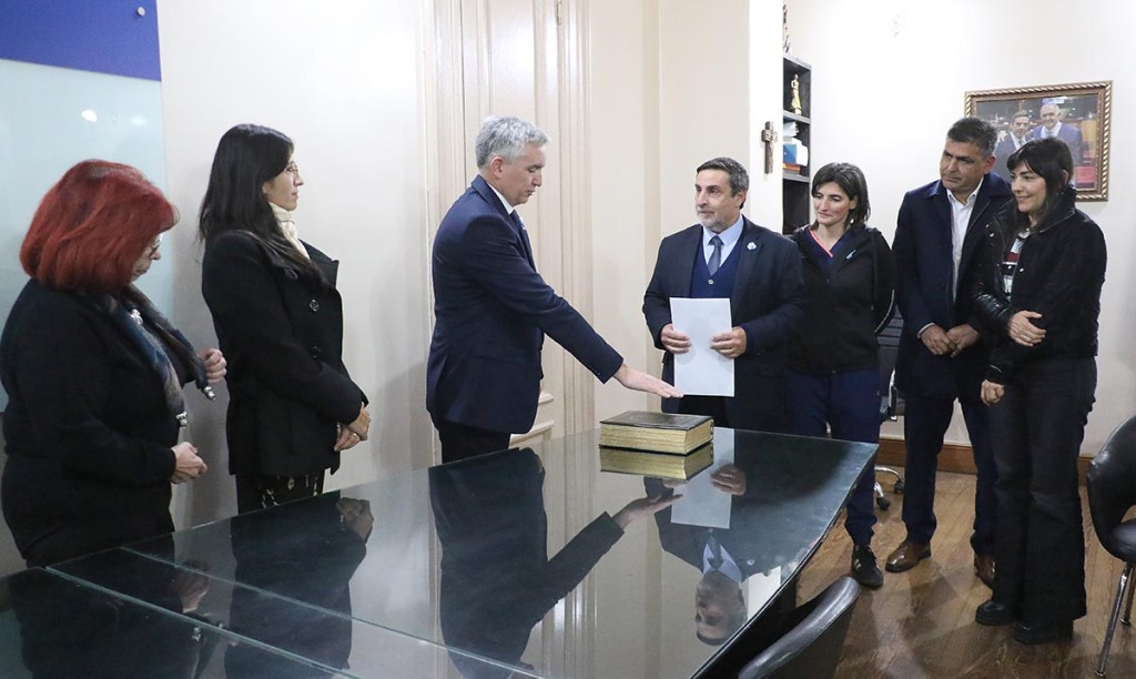 Miguel Ferre Contreras asumi&oacute; como nuevo secretario ejecutivo m&eacute;dico del SIPROSA