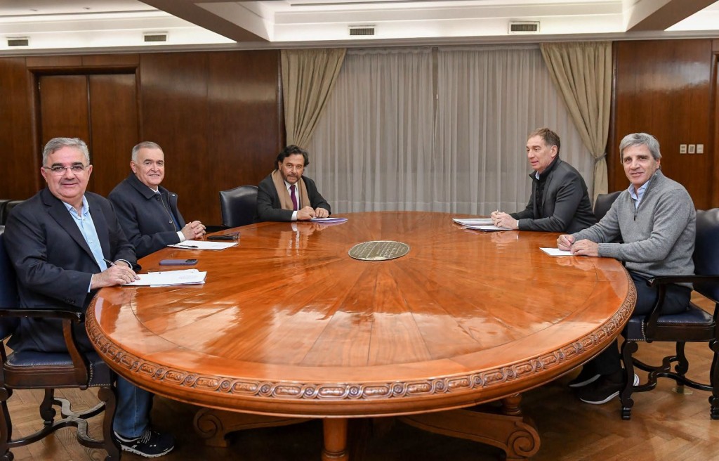 Jaldo con Caputo y Santilli: "Planteamos las necesidades y prioridades de las provincias del Norte Grande"