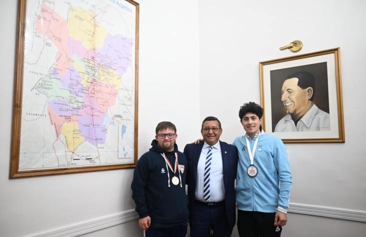 La Provincia reconoci&oacute; a deportistas tucumanos que representaron al pa&iacute;s en competencias internacionales