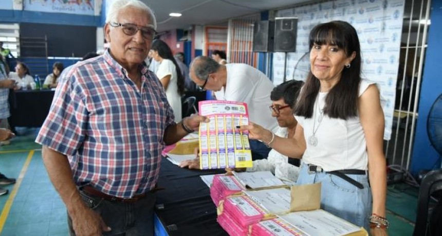 Comienza la entrega del boleto gratuito para jubilados. el cronograma