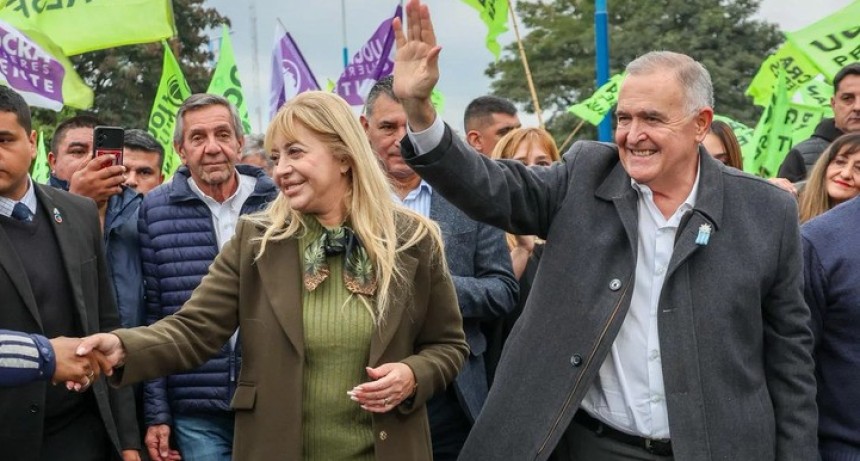 Rossana Chahla y Osvaldo Jaldo inauguraron una obra vial clave para la conectividad urbana en el sureste de la capital