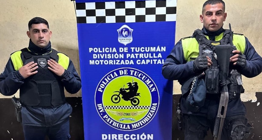 Polic&iacute;as salvaron la vida de un beb&eacute; que se asfixiaba