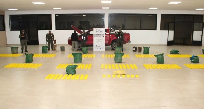 Importante golpe al narcotr&aacute;fico: secuestran 470 kilos de coca&iacute;na en R&iacute;o Seco