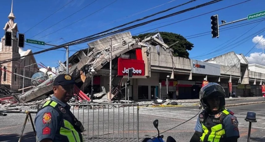Terremoto de magnitud 7,8 sacude el sur de Filipinas