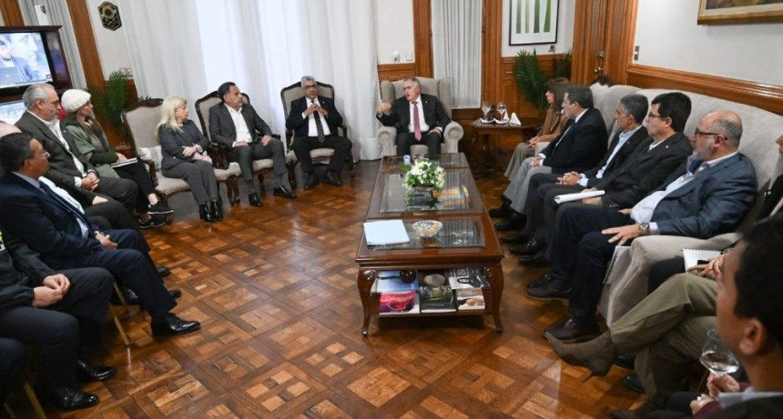 Jaldo ratific&oacute; prioridades de gesti&oacute;n en una reuni&oacute;n con el gabinete ampliado