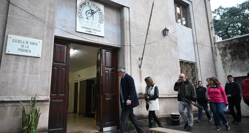 Montaldo supervis&oacute; trabajos en la ESEA y anunci&oacute; mejoras edilicias para m&aacute;s de mil estudiantes