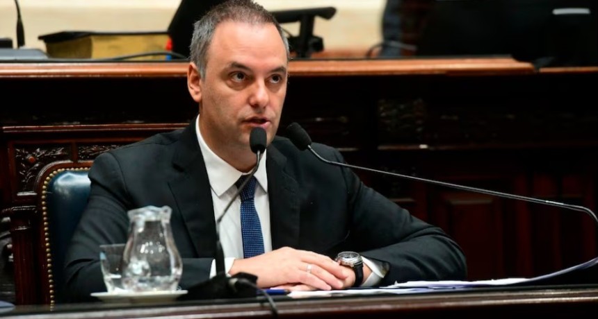 Adorni adelanta su informe en el Senado para el 2 de julio