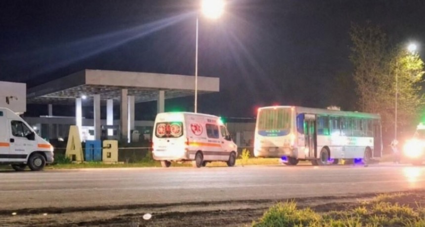 Un motociclista muri&oacute; tras un choque con un colectivo
