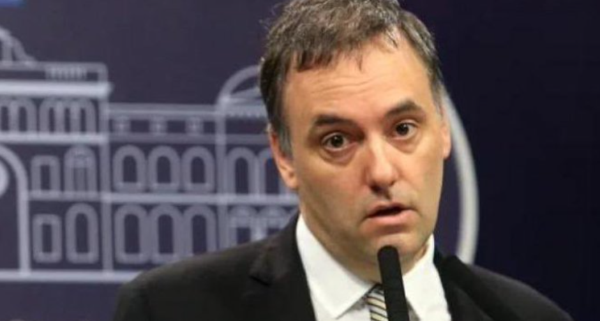 El oficialismo busca ahora frenar en ambas C&aacute;maras la ofensiva para interpelar a Adorni