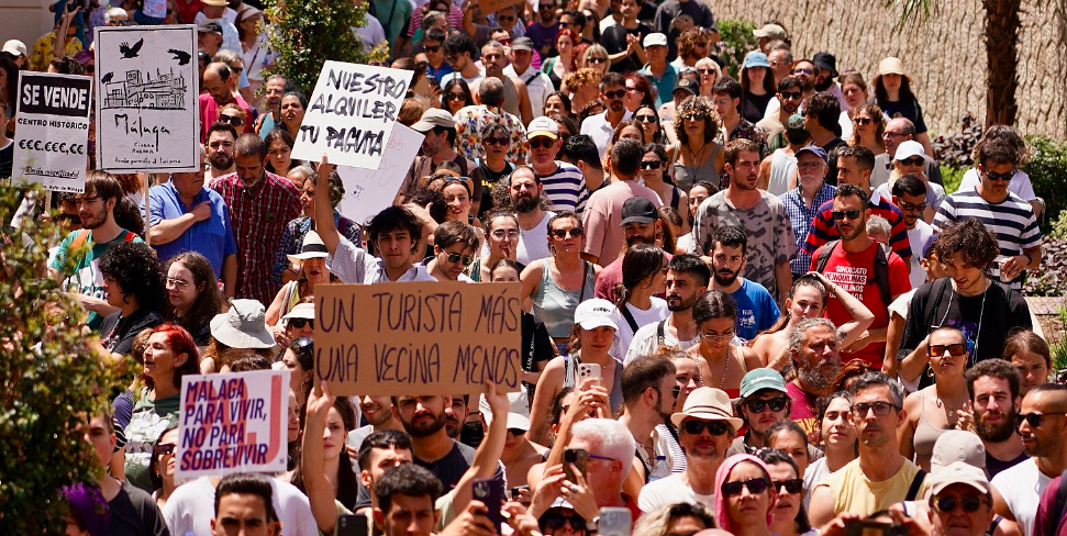 España: marcha contra el turismo masivo por el impacto negativo en los residentes