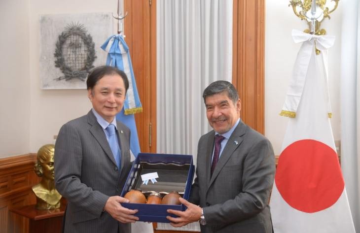 El vicegobernador Miguel Acevedo, recibió al Embajador de Japón en la República Argentina, Hiroshi Yamauchi