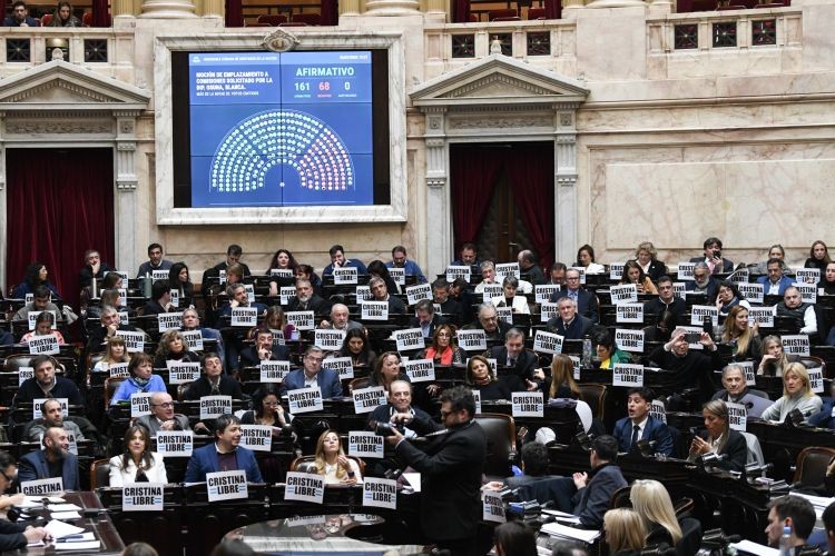 La oposición logró emplazar el tratamiento de financiamiento de universidades y la emergencia en el Garrahan