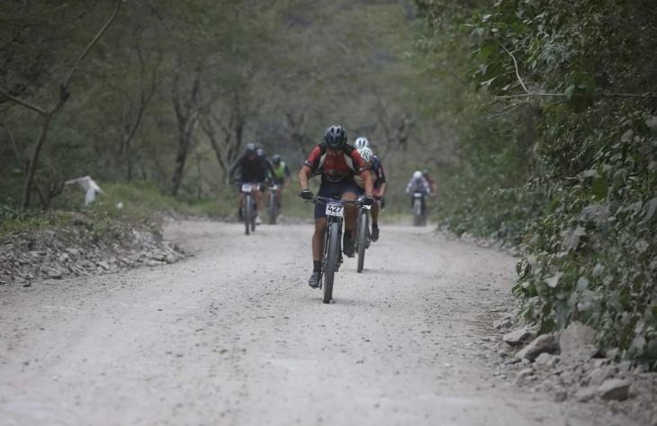 El Desafío Escaba dejó una edición cargada de ciclismo, naturaleza y turismo