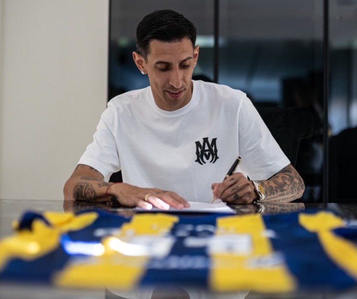  Ángel Di María ya se encuentra entrenando en Central 