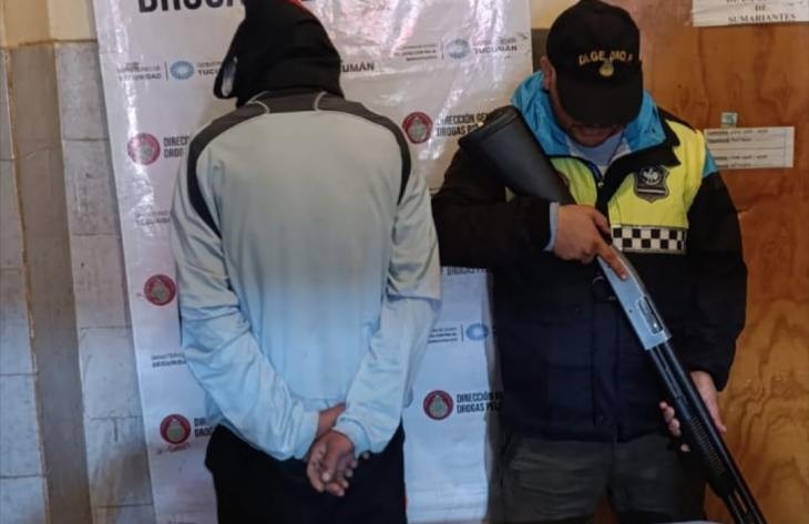 Aprehenden a un hombre con cocaína tras herir con un cuchillo a un efectivo policial