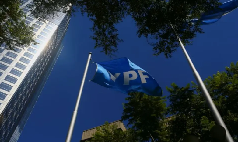 El Gobierno ordena despidos por sospecha de filtraciones en la Procuración del Tesoro en la causa YPF en EE.UU.