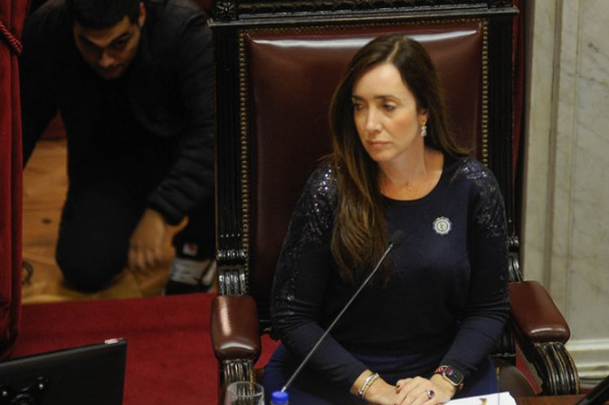Villarruel ordenó el cierre del Jardín del Senado