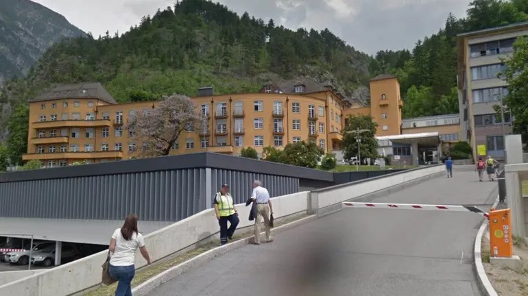 Un bebé cayó 50 metros en una montaña de Austria y sobrevivió