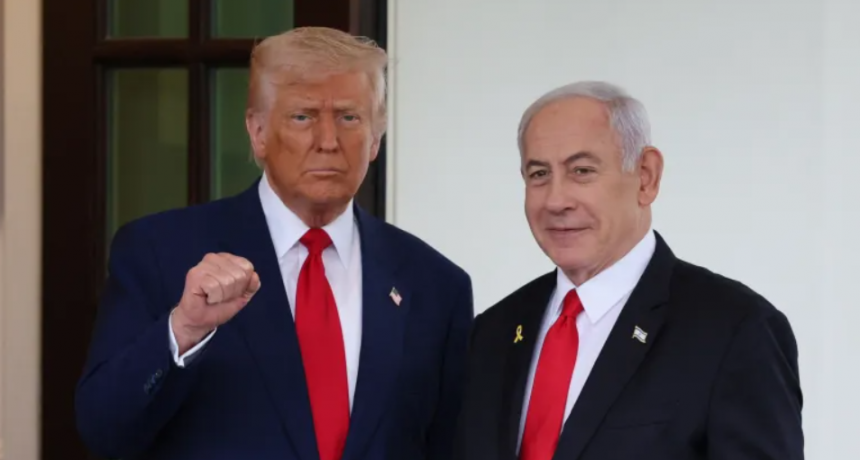 Trump y Netanyahu insisten en el desplazamiento de gazatíes, pero no dan pistas sobre tregua
