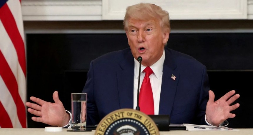 Trump impone aranceles del 25% al 40% a 14 países