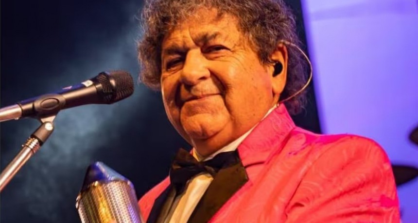 Cacho Deicas cantó junto a su nieto 