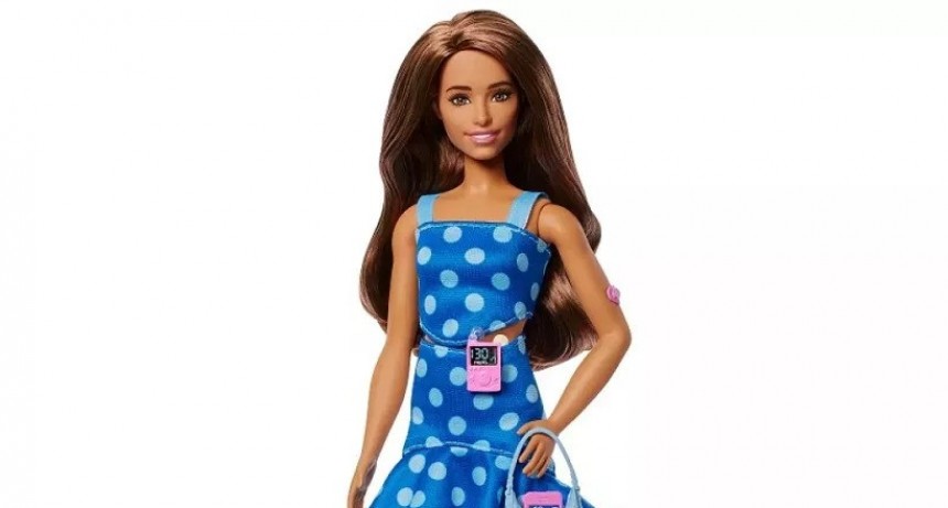 Lanza Barbie nueva muñeca inclusiva que padece diabetes tipo 1