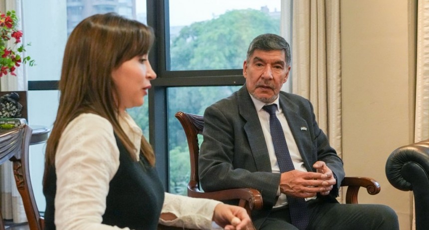 Impulsan una ley para declarar a la odontología como profesión de riesgo en Tucumán