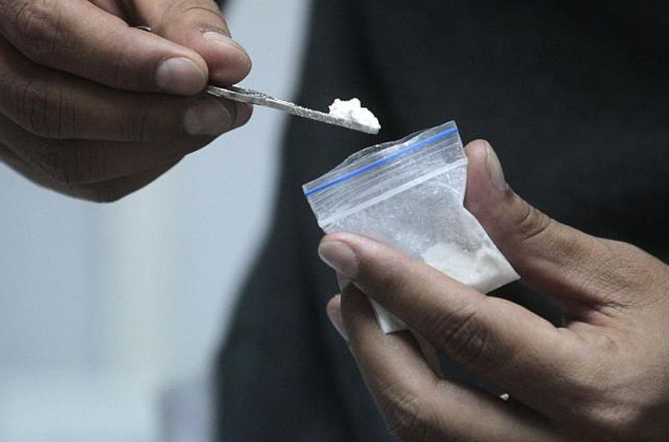 Buscan crear un sistema nacional de protecci&oacute;n contra la droga en las escuelas 