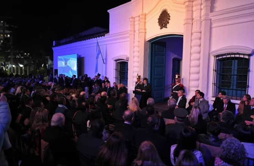 Milei en Tucum&aacute;n defendi&oacute; sus reformas y agradeci&oacute; a los gobernadores aliados