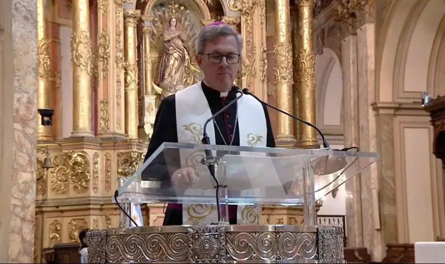 Garc&iacute;a Cuerva durante el Tedeum advirti&oacute; sobre los que se esconden en "cuevas de corrupci&oacute;n"
