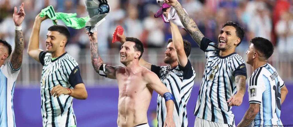 Argentina enfrentar&aacute; a Inglaterra en semis tras vencer a Suiza en el alargue