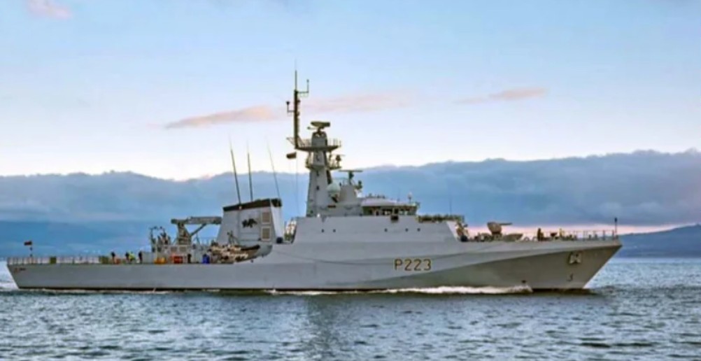 Detectan un buque de guerra brit&aacute;nico en aguas argentinas sin aviso previo y reaviv&oacute; la tensi&oacute;n por Malvinas