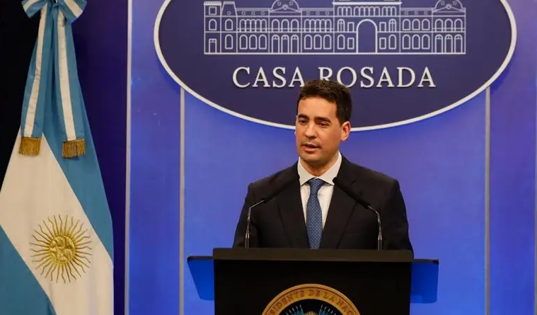 Ravier: "No coincidimos en que la gente no llega a fin de mes"